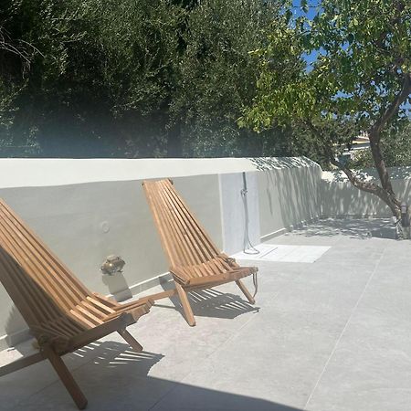 סימי Nisomar Suites מראה חיצוני תמונה